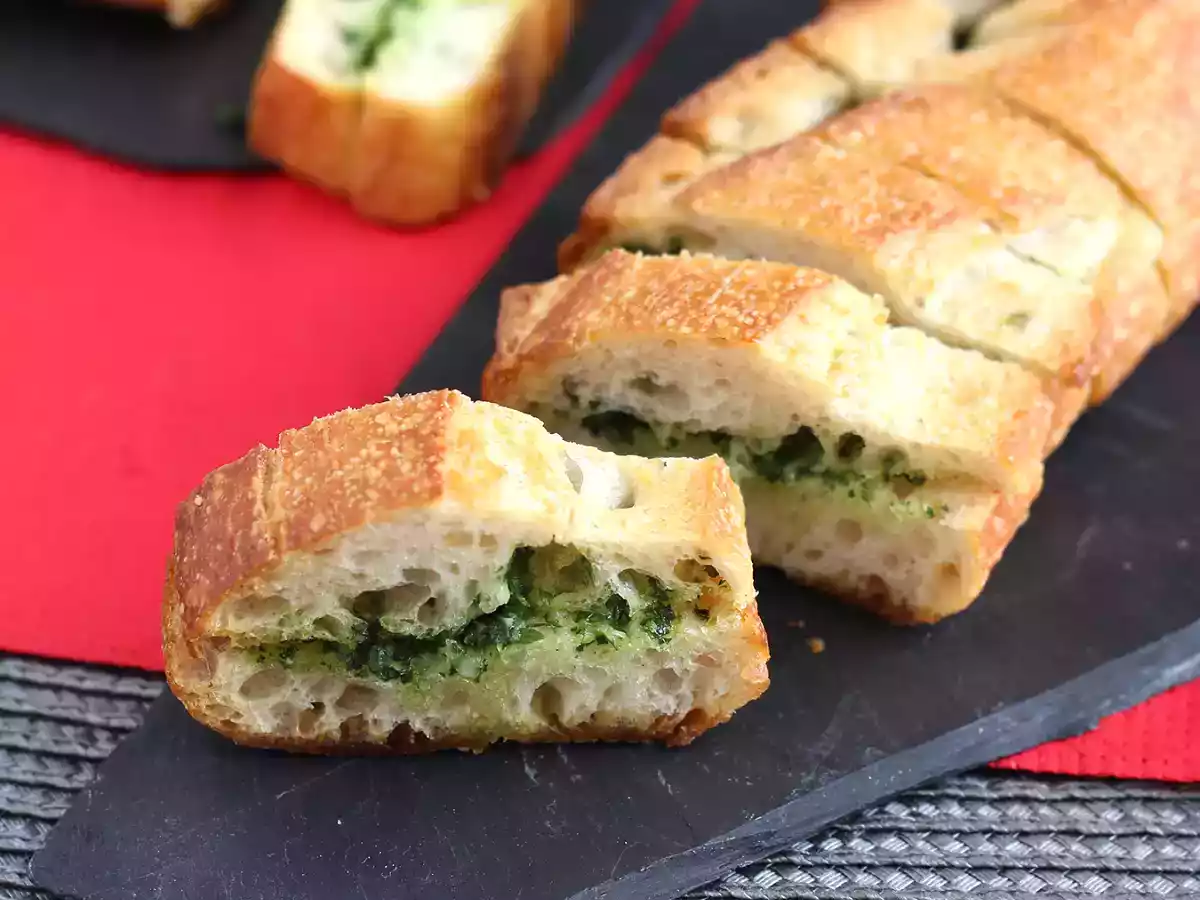 Prefou s česnekem a petrželkou