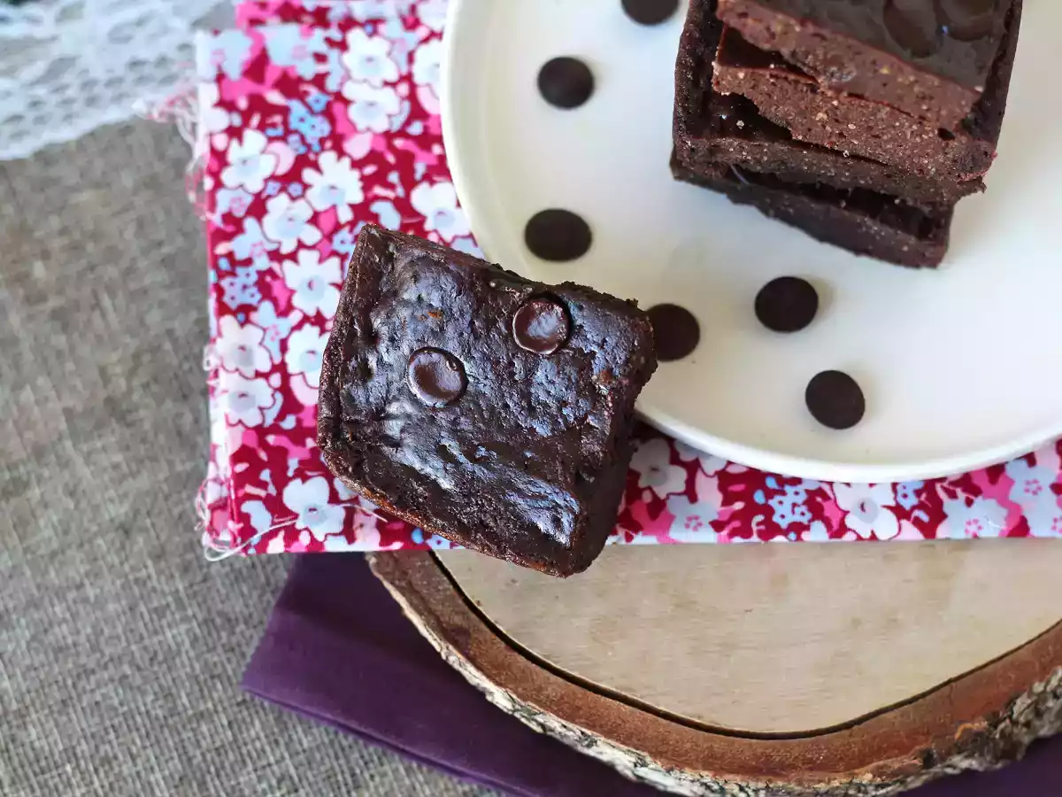 Proteinové brownies se syrovátkou, přirozeně bezlepkové - foto 5