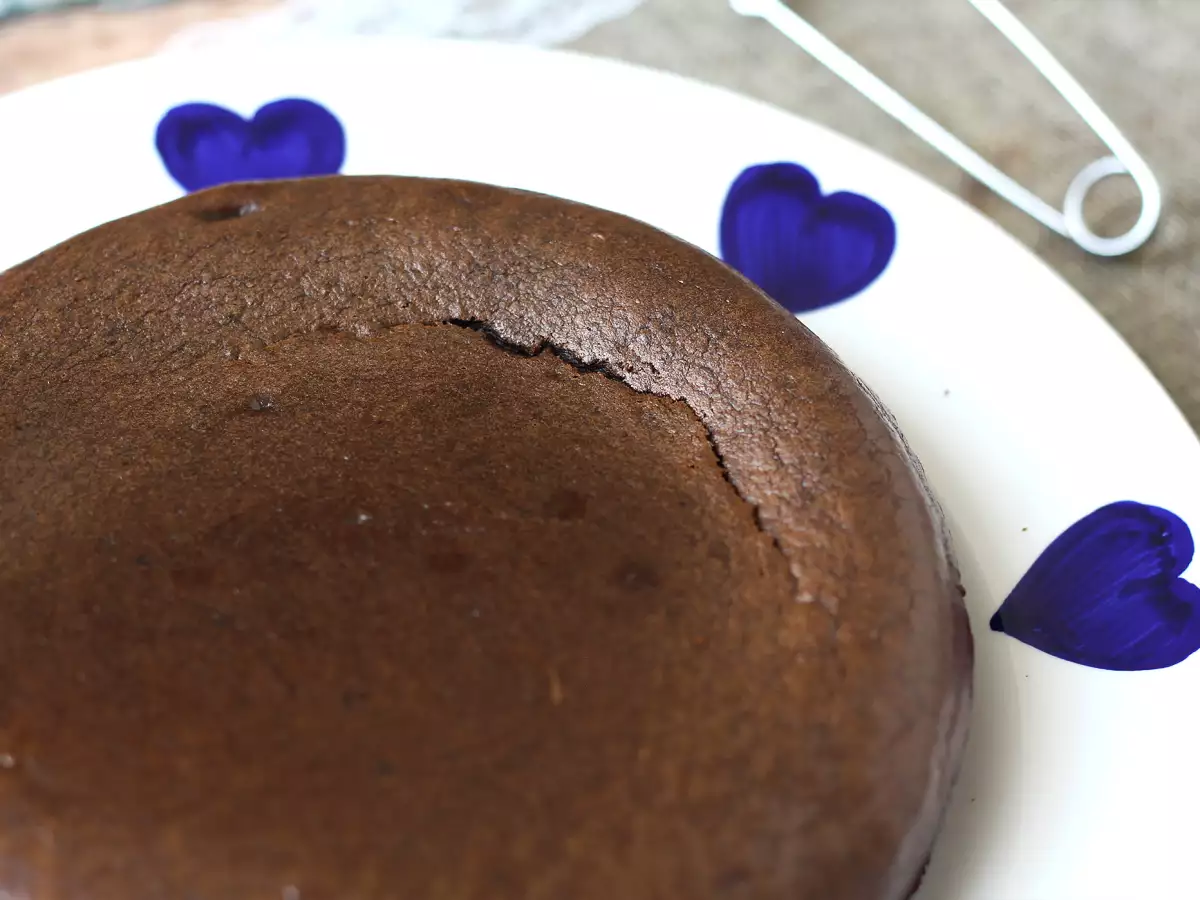 Proteinový čokoládový fondant: snadný recept se syrovátkovým proteinem - foto 8