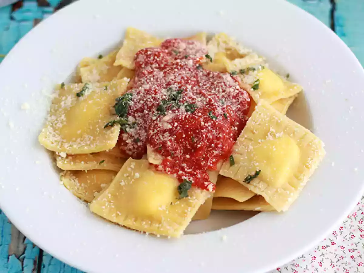 Ravioli s ricottou, recept krok za krokem