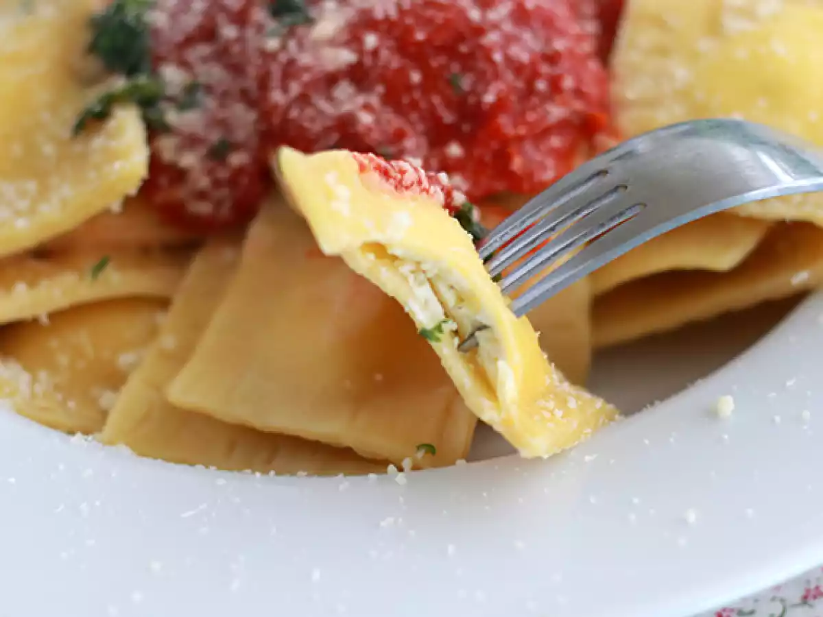 Ravioli s ricottou, recept krok za krokem - foto 3