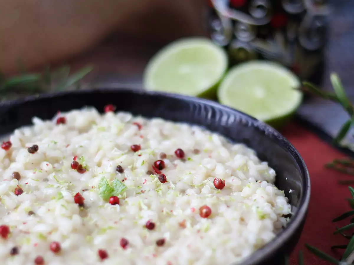 Rizoto s limetkou a růžovým pepřem: elegantní vegetariánský recept pro slavnostní večeře - foto 2