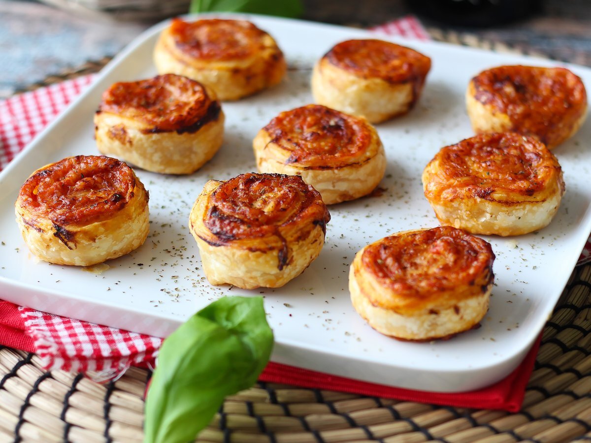 Rolky z listového těsta ve fritéze: rychlý a snadný recept