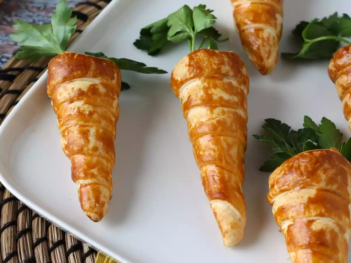 Roztomilé mrkvičky z listového těsta pro velikonoční aperitiv: kozí sýr a sušená rajčata - foto 5