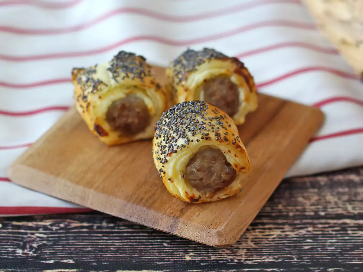 Rustici s klobásou a sýrem v horkovzdušné fritéze - foto 2