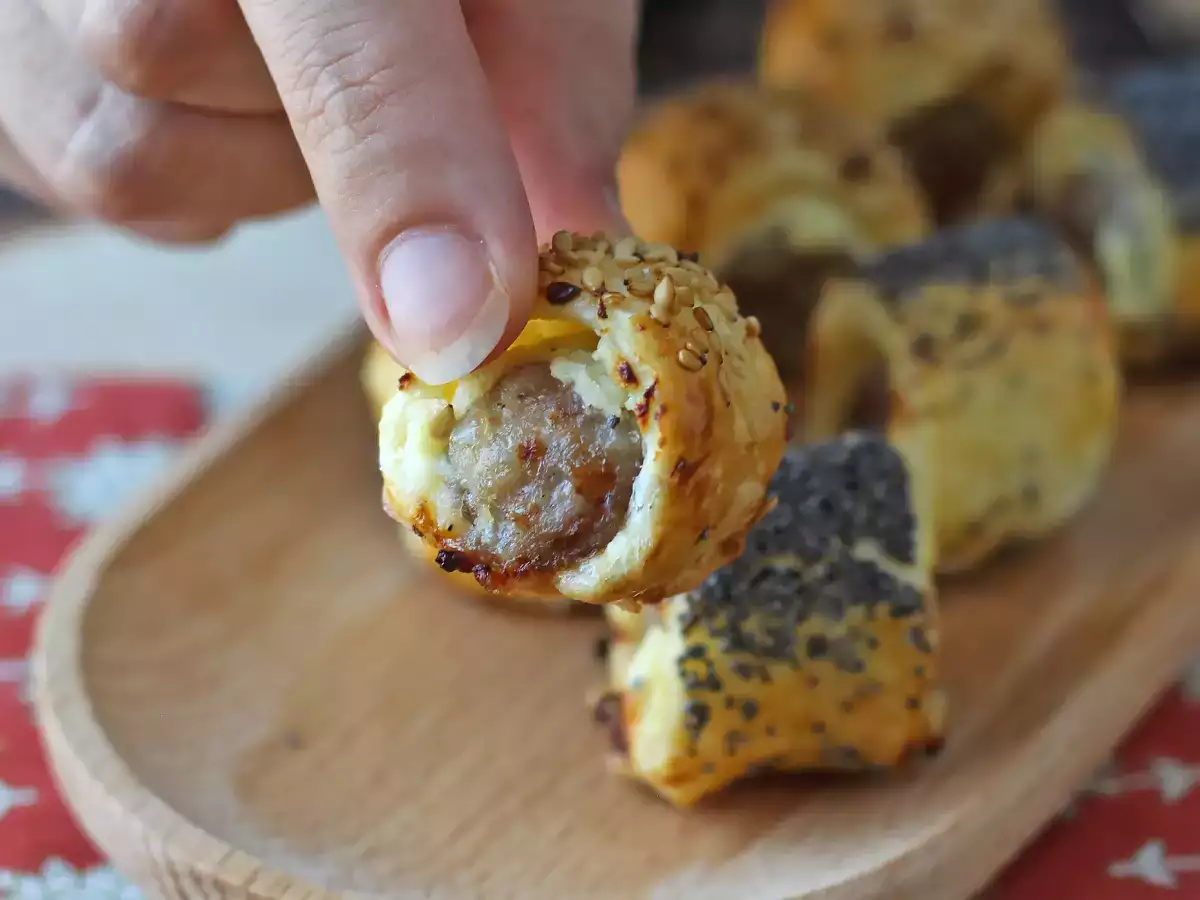 Rustici s klobásou a sýrem v horkovzdušné fritéze - foto 3