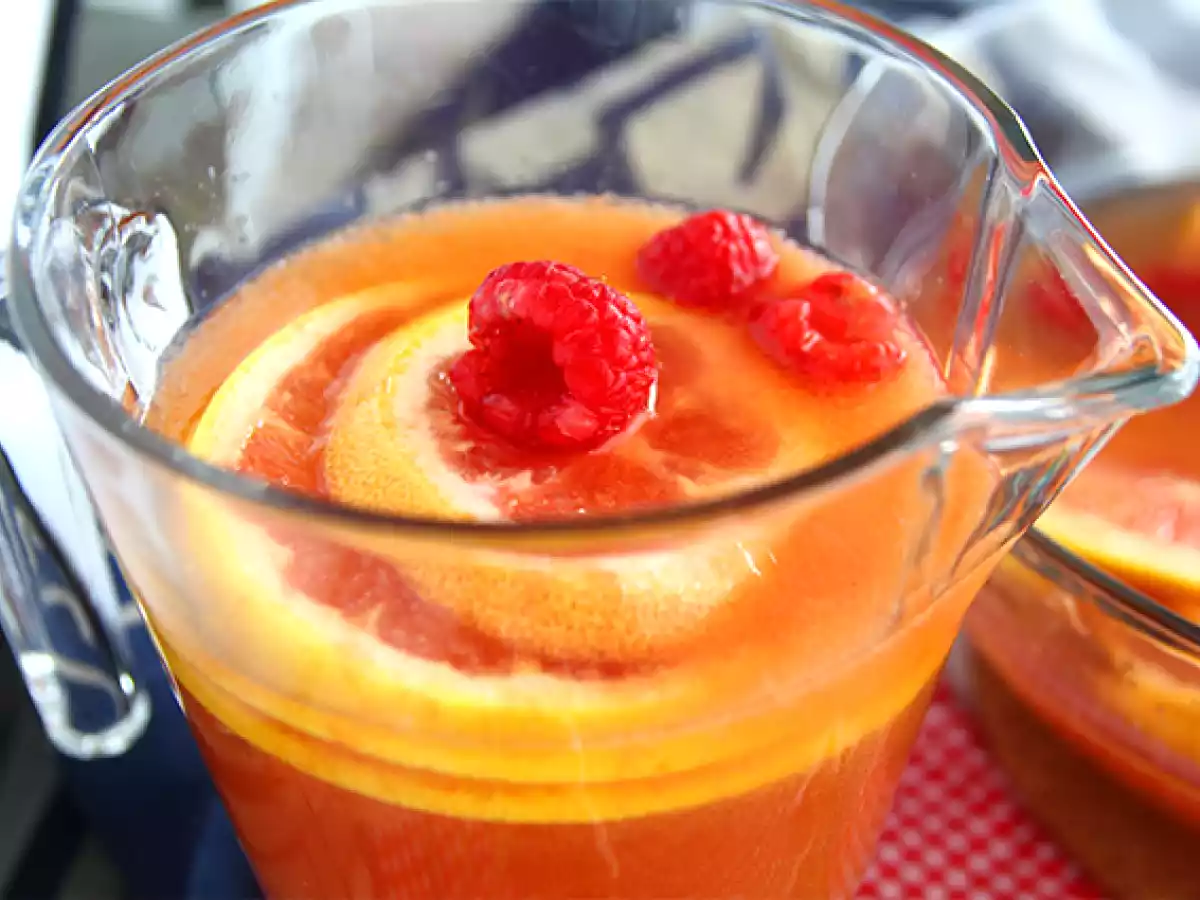 Růžová sangria s růžovým vínem - foto 4