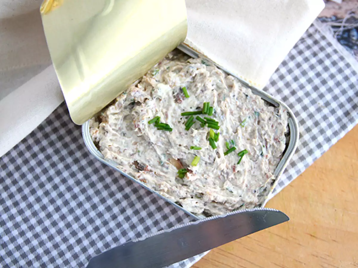 Rychlá a snadná sardinková pomazánka - foto 3