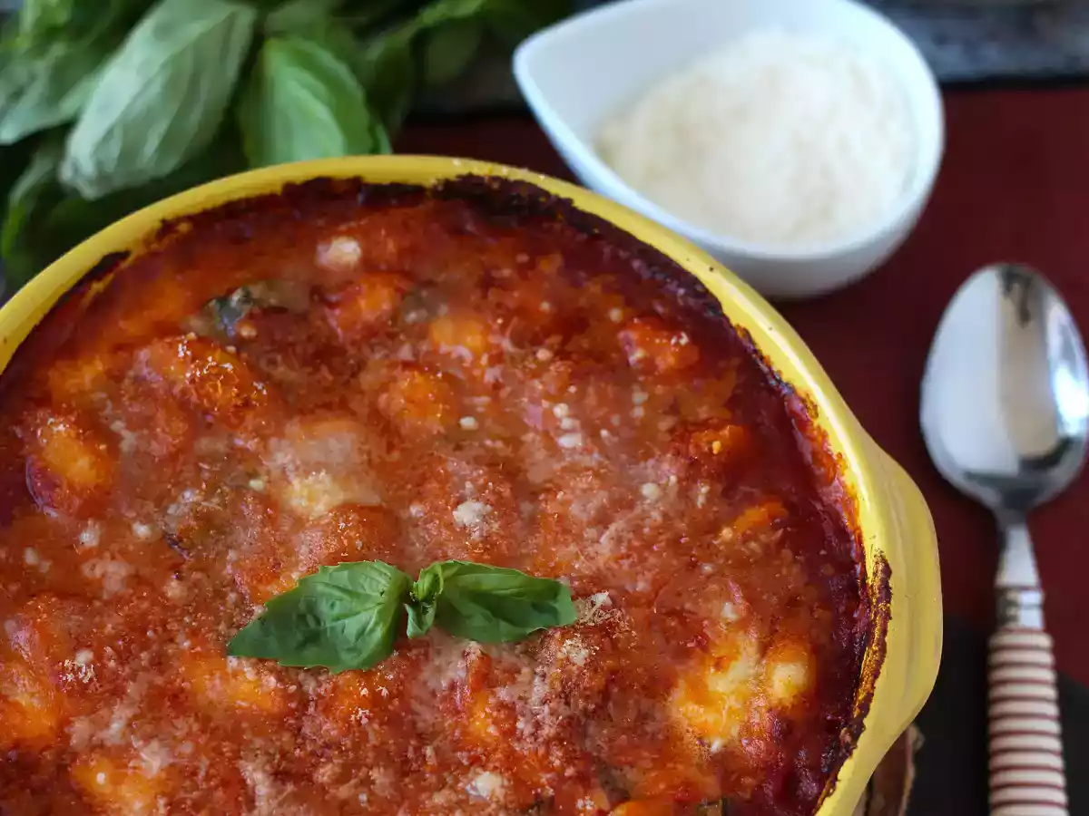 Rychlé a uklidňující gratinované noky s rajčaty a mozzarellou - gnocchi alla sorrentina v troubě - foto 3