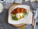 Sendvič s croissantem na brunch, foto 1