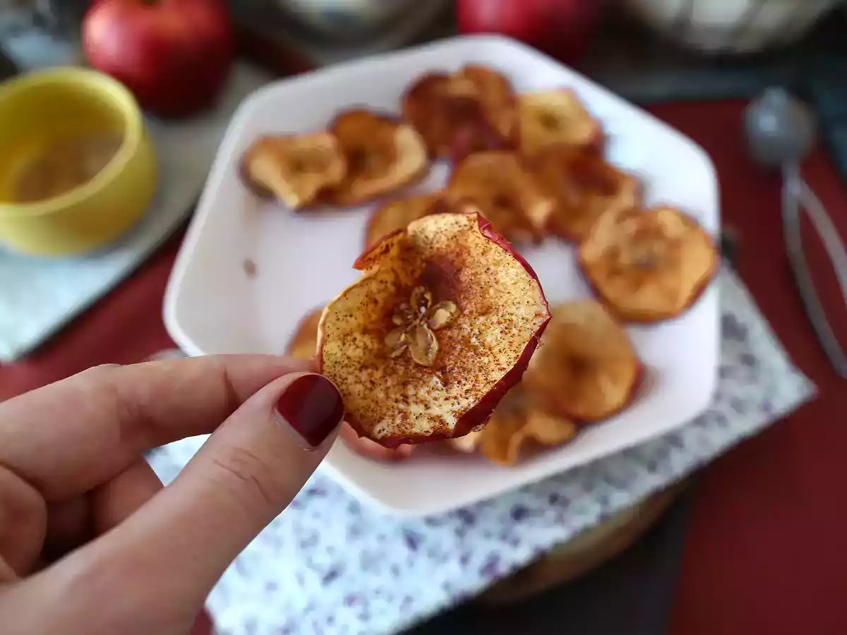 Skořicové jablečné lupínky v Air Fryer - foto 6