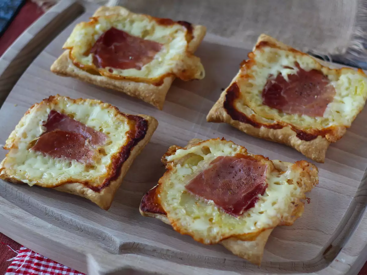 Slané mini tarte tatin s raclette sýrem - foto 4