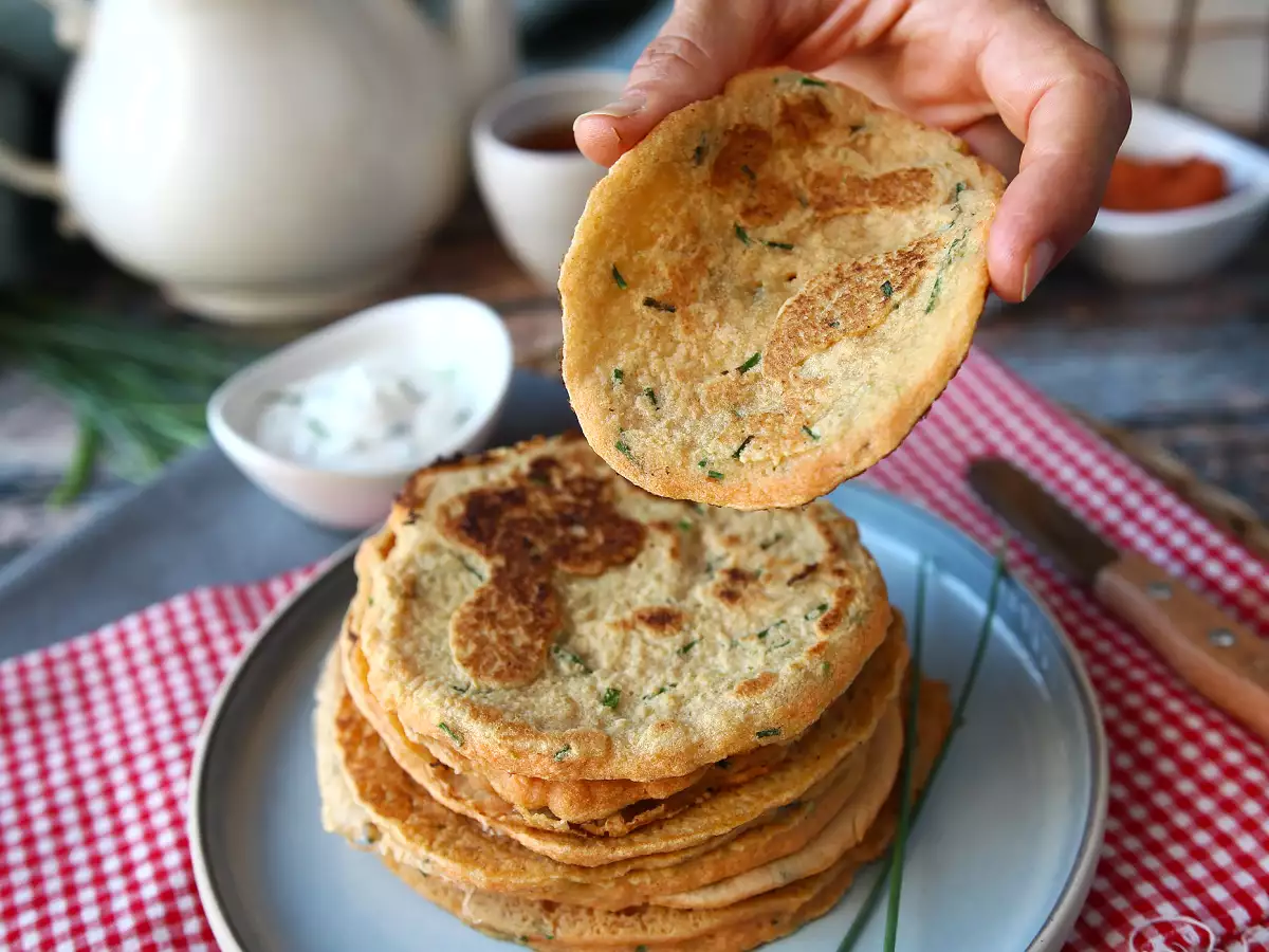 Slané palačinky s červenou čočkou: jednoduchý recept s vysokým obsahem bílkovin - foto 3