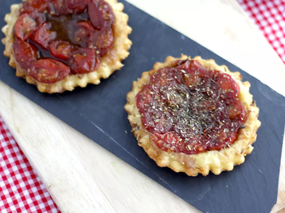Slané tartaletky Tatin s cherry rajčaty - foto 2