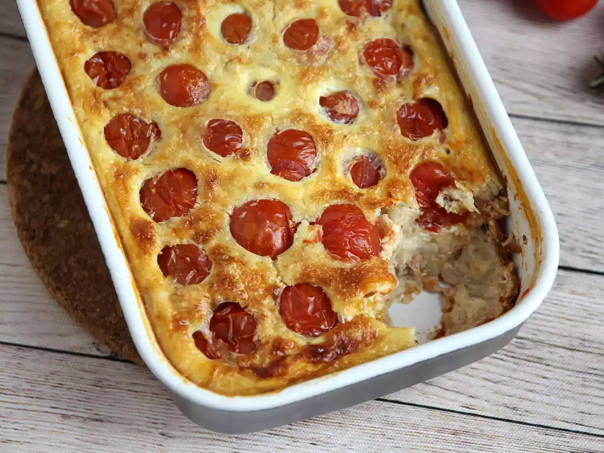 Slaný clafoutis s cherry rajčátky a tuňákem - foto 4