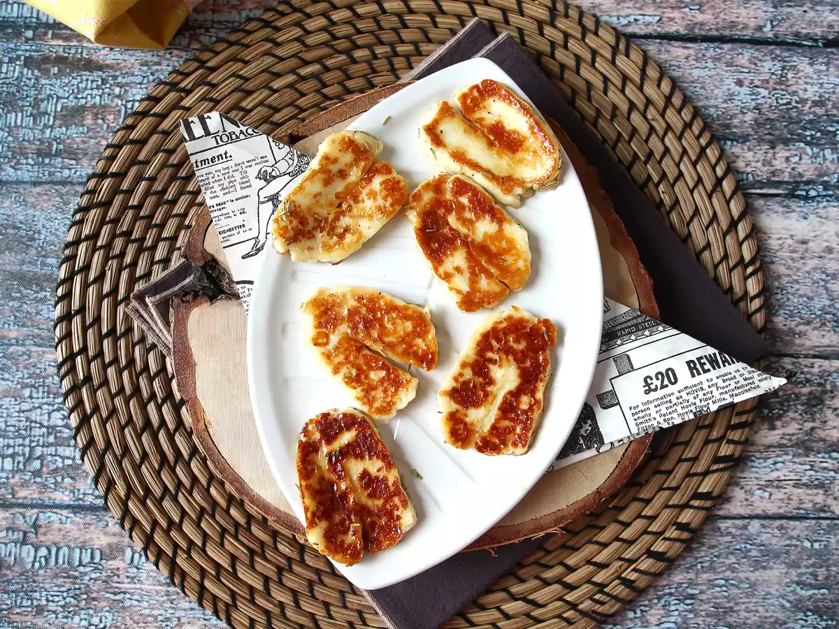 Smažené halloumi na sladkokyselo s medem a rozmarýnem - foto 5