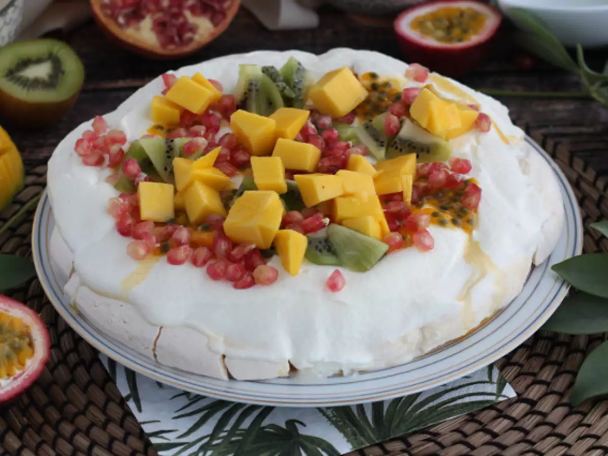 Snadná pavlova s exotickým ovocem - foto 3