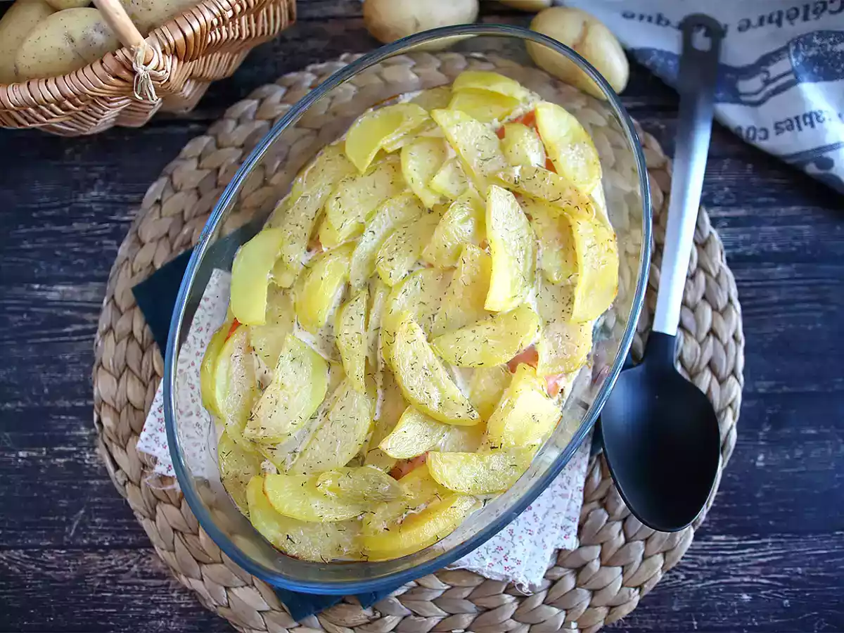 Snadné gratinování brambor a uzeného lososa! - foto 4