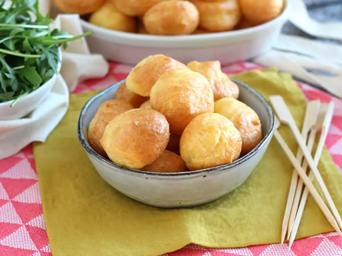 Snadné sýrové gougères