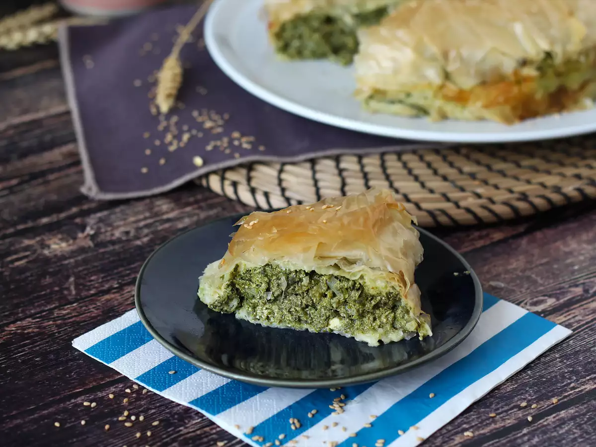 Spanakopita: snadný řecký koláč se špenátem a fetou - foto 3