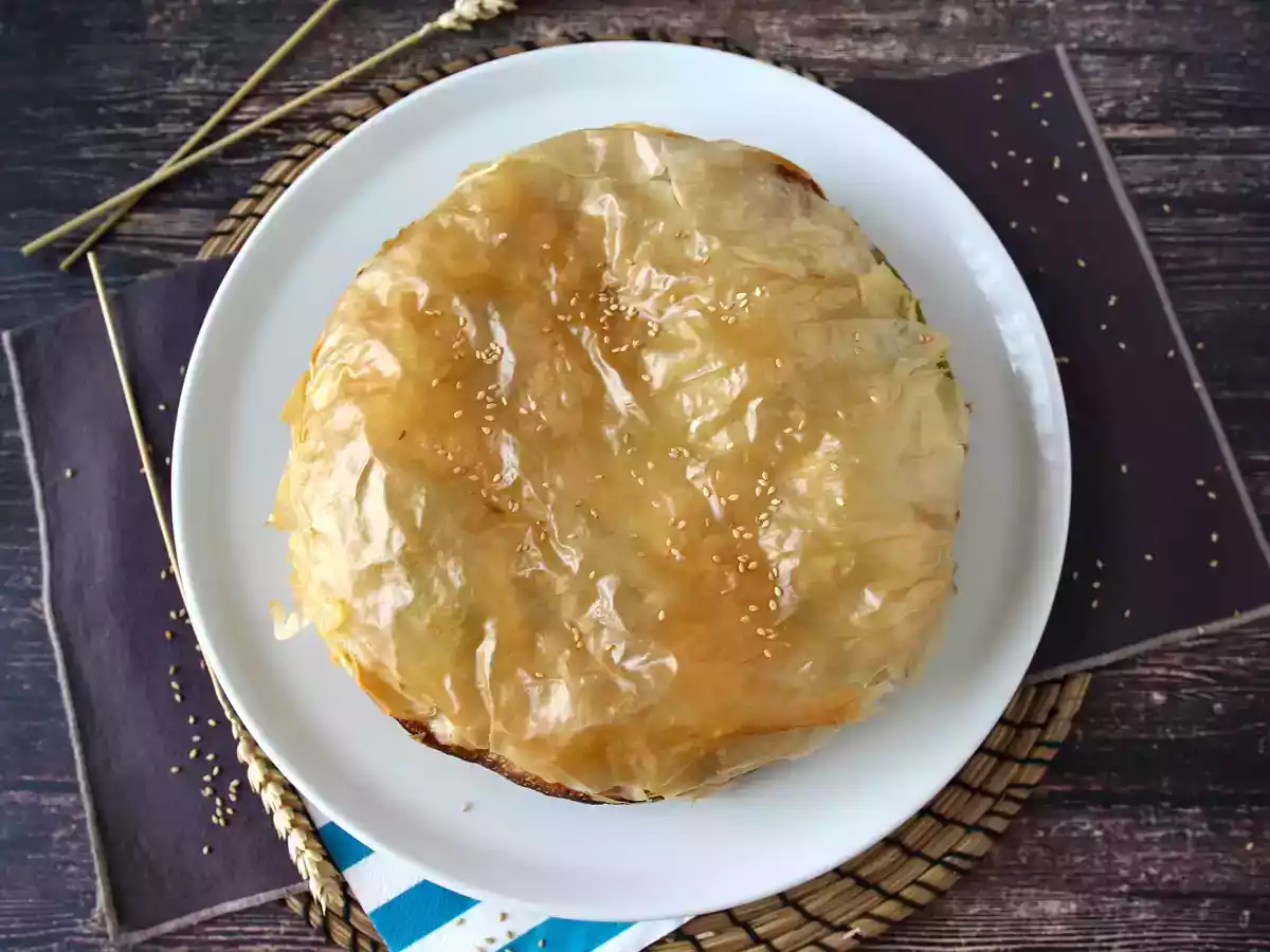 Spanakopita, velmi jednoduchý řecký koláč se špenátem a sýrem feta. - foto 4