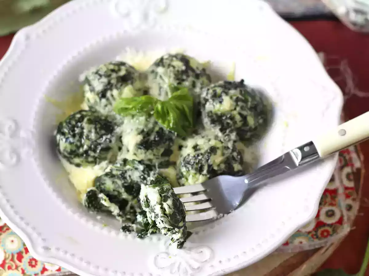 Špenát a ricotta malfatti, snadný recept na domácí těstoviny bez hnětení - foto 3
