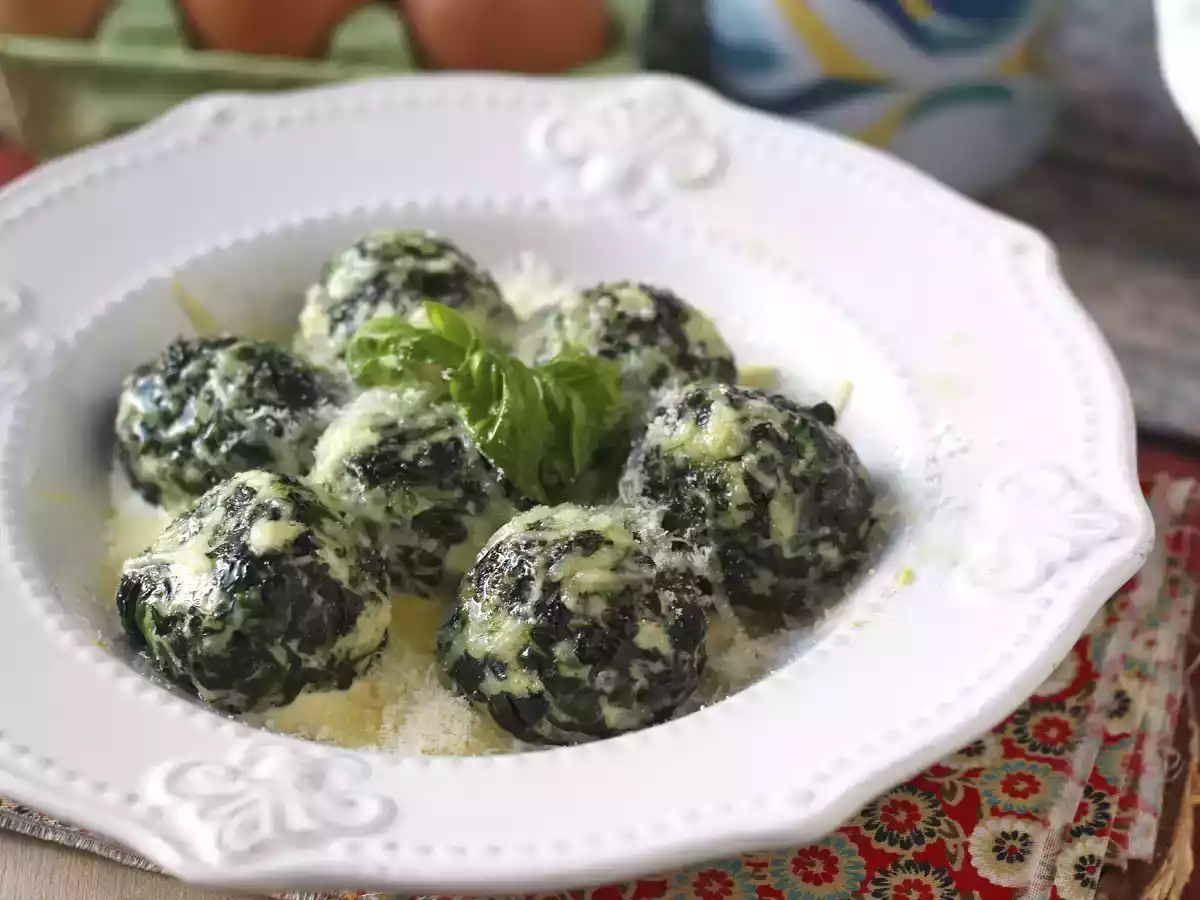 Špenát a ricotta malfatti, snadný recept na domácí těstoviny bez hnětení - foto 4