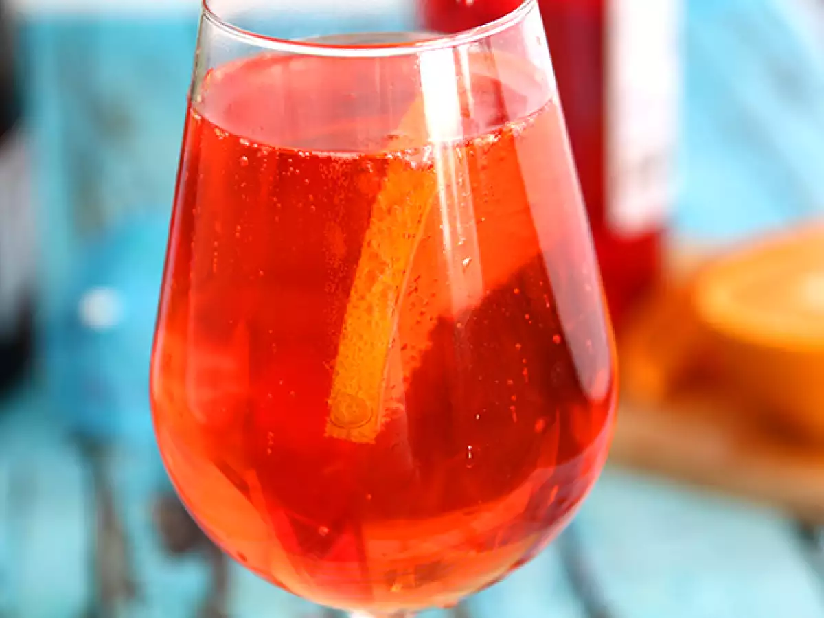 Spritz, slavný italský koktejl s Aperolem - foto 2