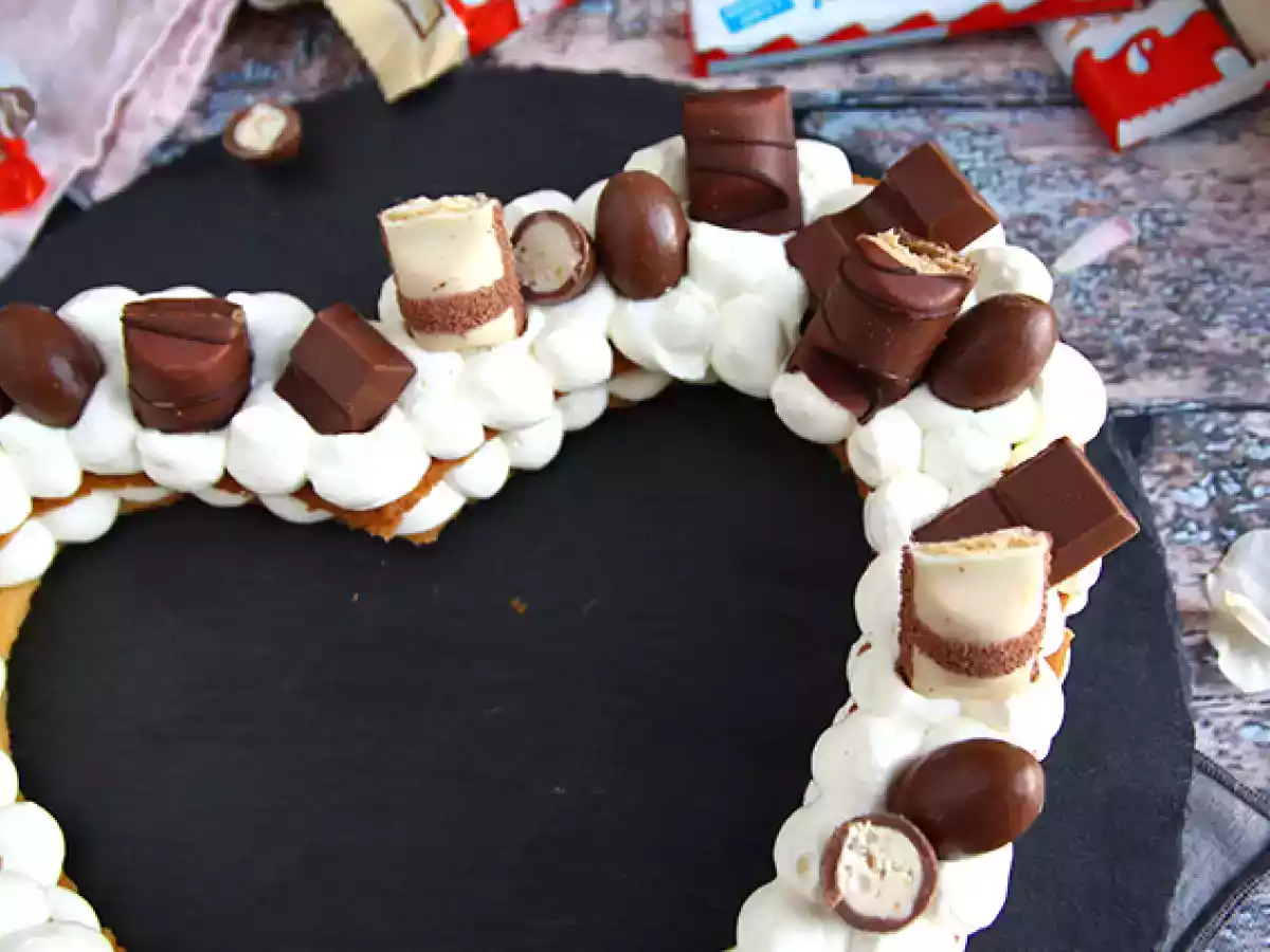 Srdíčkový dort s Kinder - Tarte cœur au Kinder pro Valentýna - foto 3