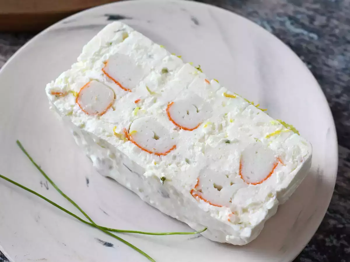 Surimi terina bez vaření: snadný studený předkrm, ideální na léto - foto 2