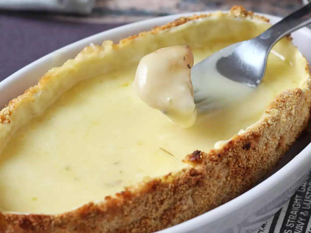 Sýr Caprice des Dieux v křupavém obalu s grenaille bramborami z horkovzdušné fritézy - foto 2