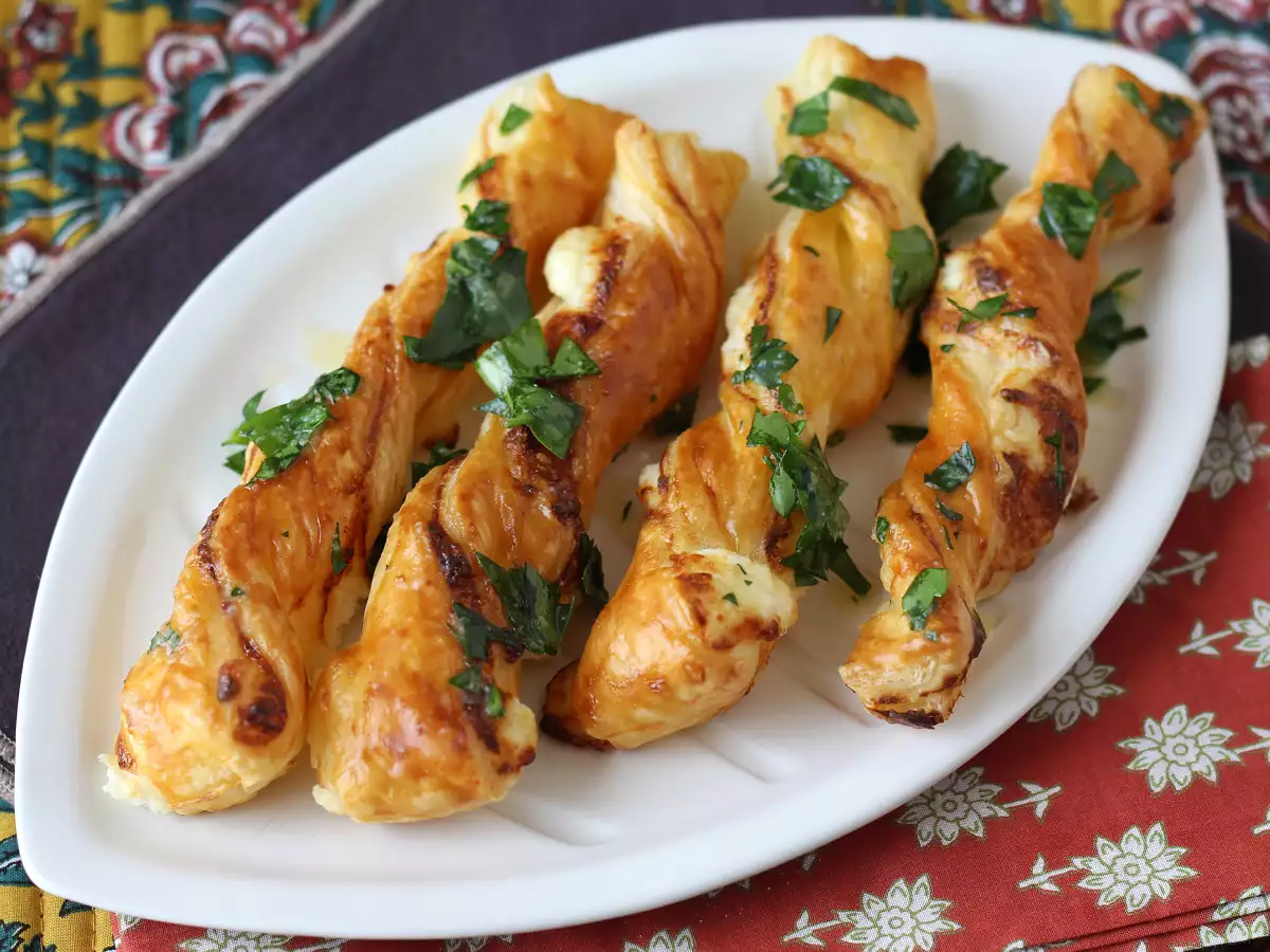 Sýrové listové twisty v horkovzdušné fritéze - foto 4