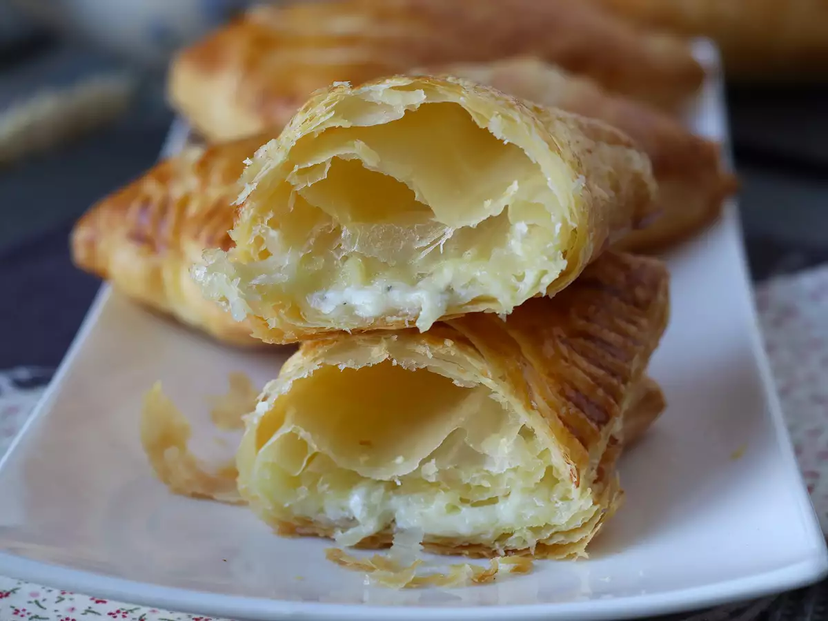 Sýrové taštičky z listového těsta: snadný recept, který vám připomene dětství - foto 4