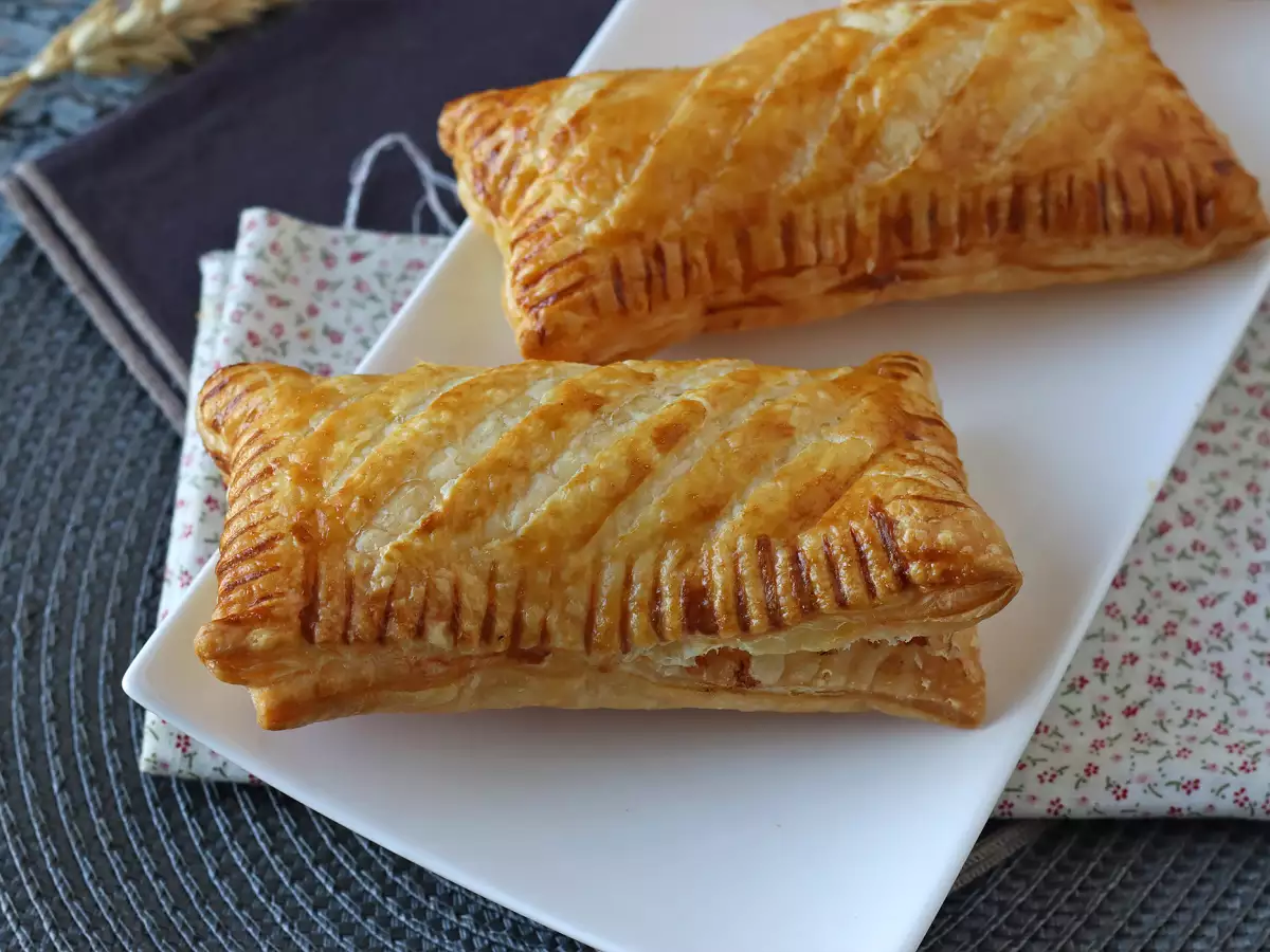 Sýrové taštičky z listového těsta: snadný recept, který vám připomene dětství - foto 5