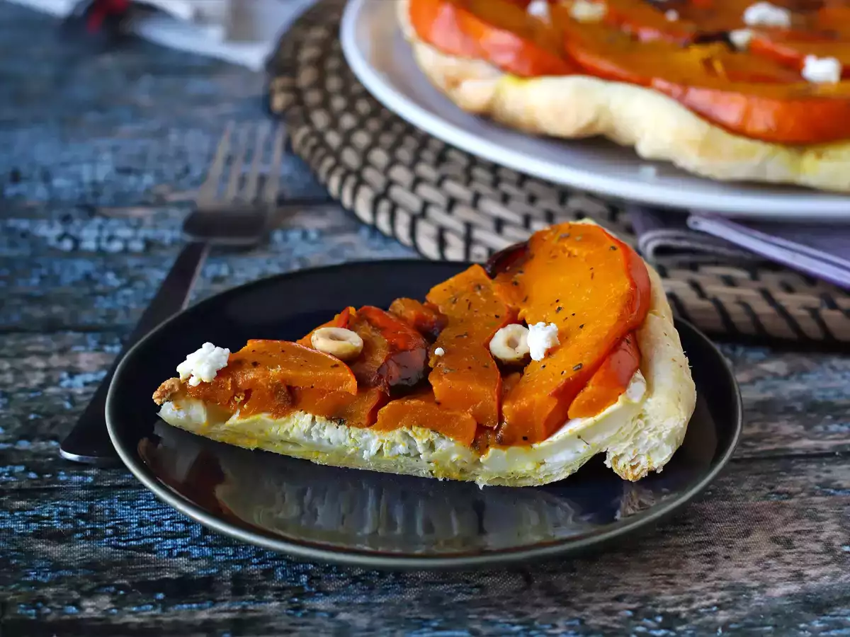 Tatin z dýně s kozím sýrem a medem - foto 3