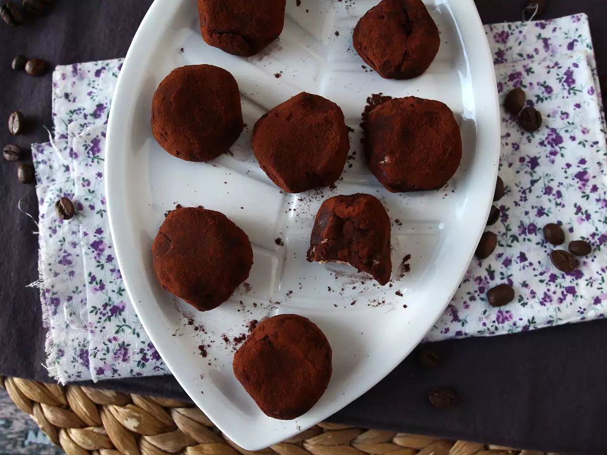 Tiramisu kuličky: dokonalý italský dezert ke kávě v mini porci! - foto 2