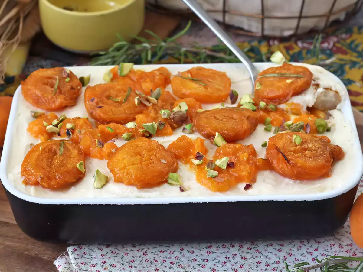 Tiramisu s pečenými meruňkami: ovocný a lahodně krémový dezert, ideální na léto - foto 10