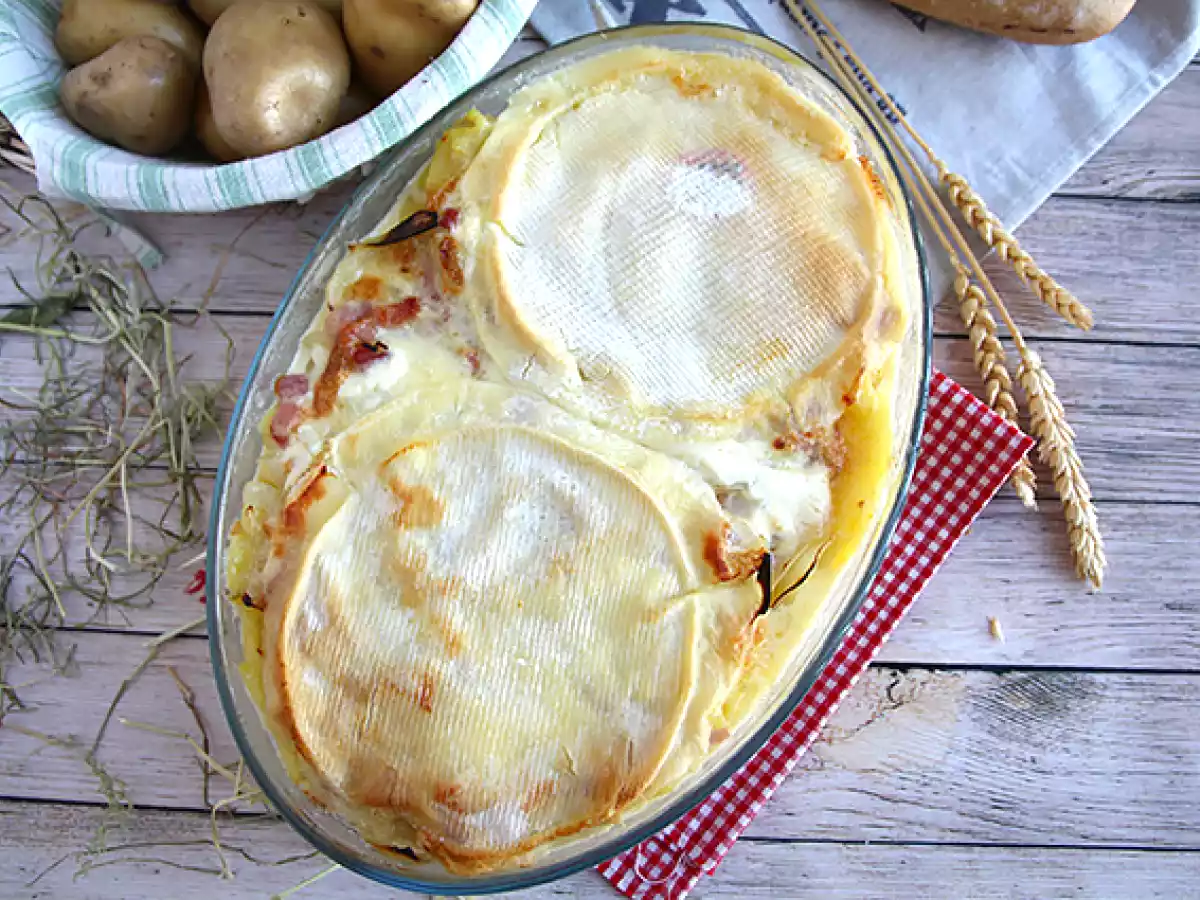 Tradiční savojské tartiflette - foto 4