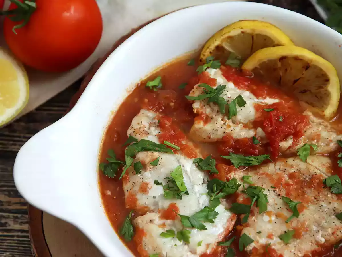 Treska tmavá s rajčaty a citronem (zdravý a snadný recept!) - foto 2