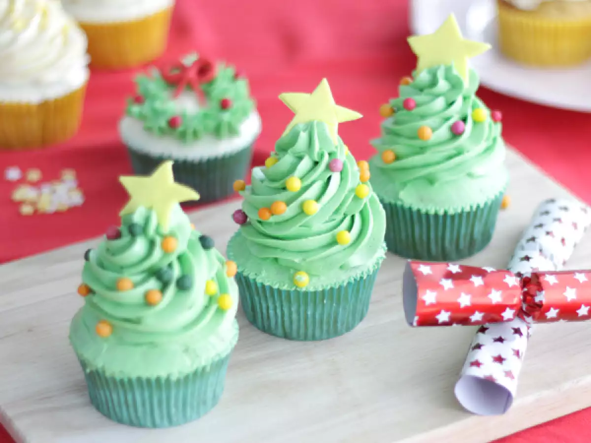 Vánočně zdobené cupcakes