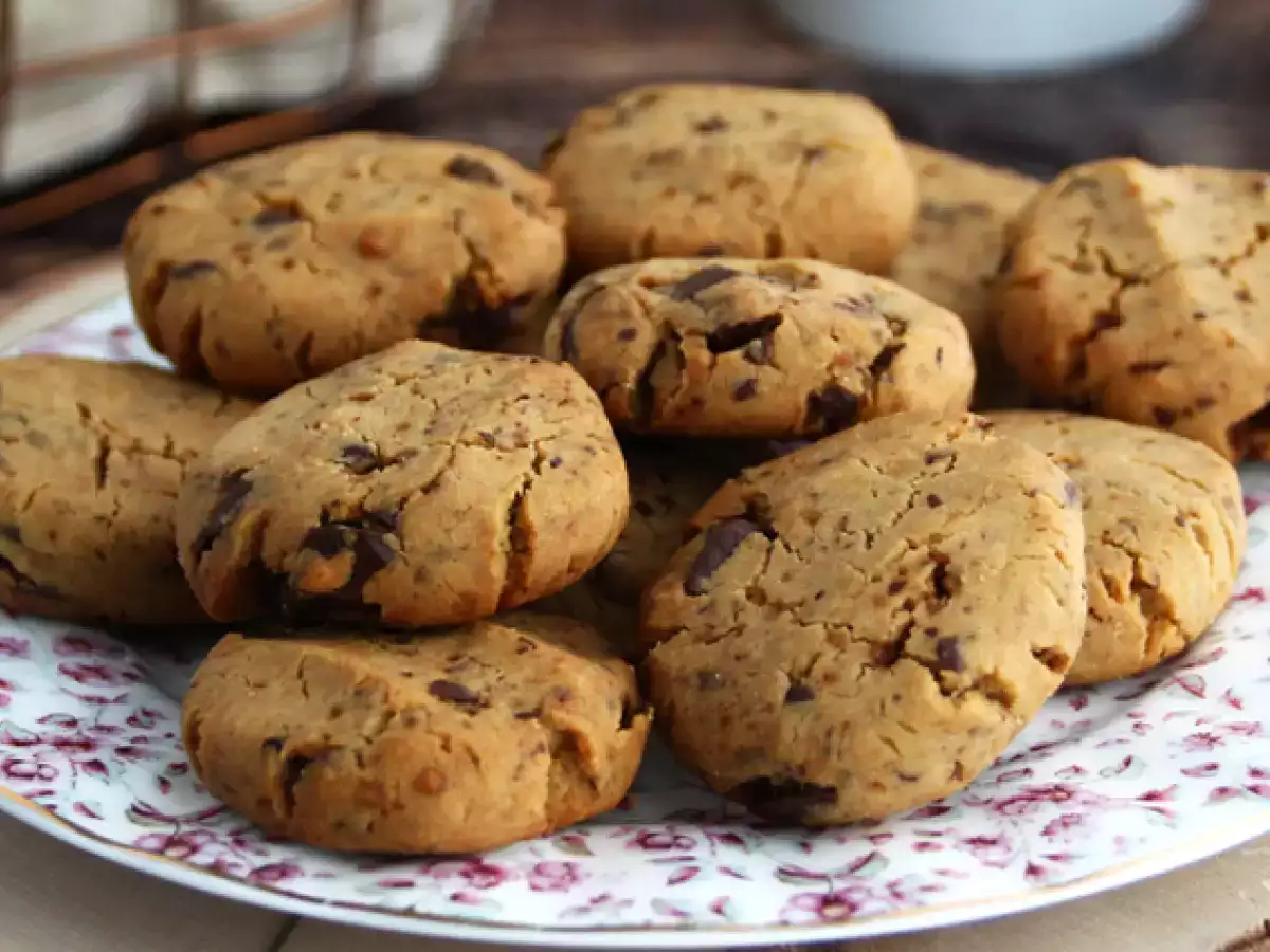 Veganské bezlepkové sušenky s čokoládovými kousky - foto 2