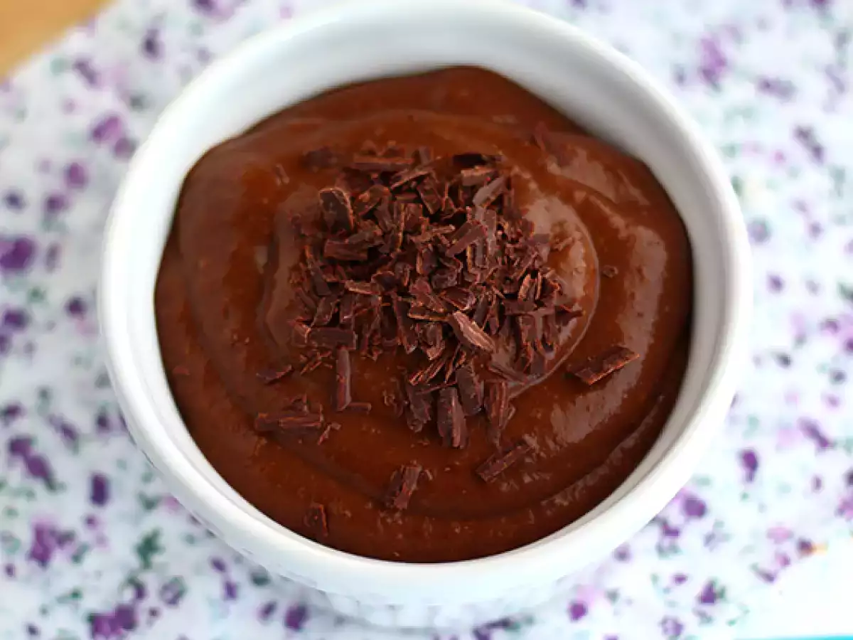 Veganský dezertní krém s čokoládou, banánem a avokádem - foto 2