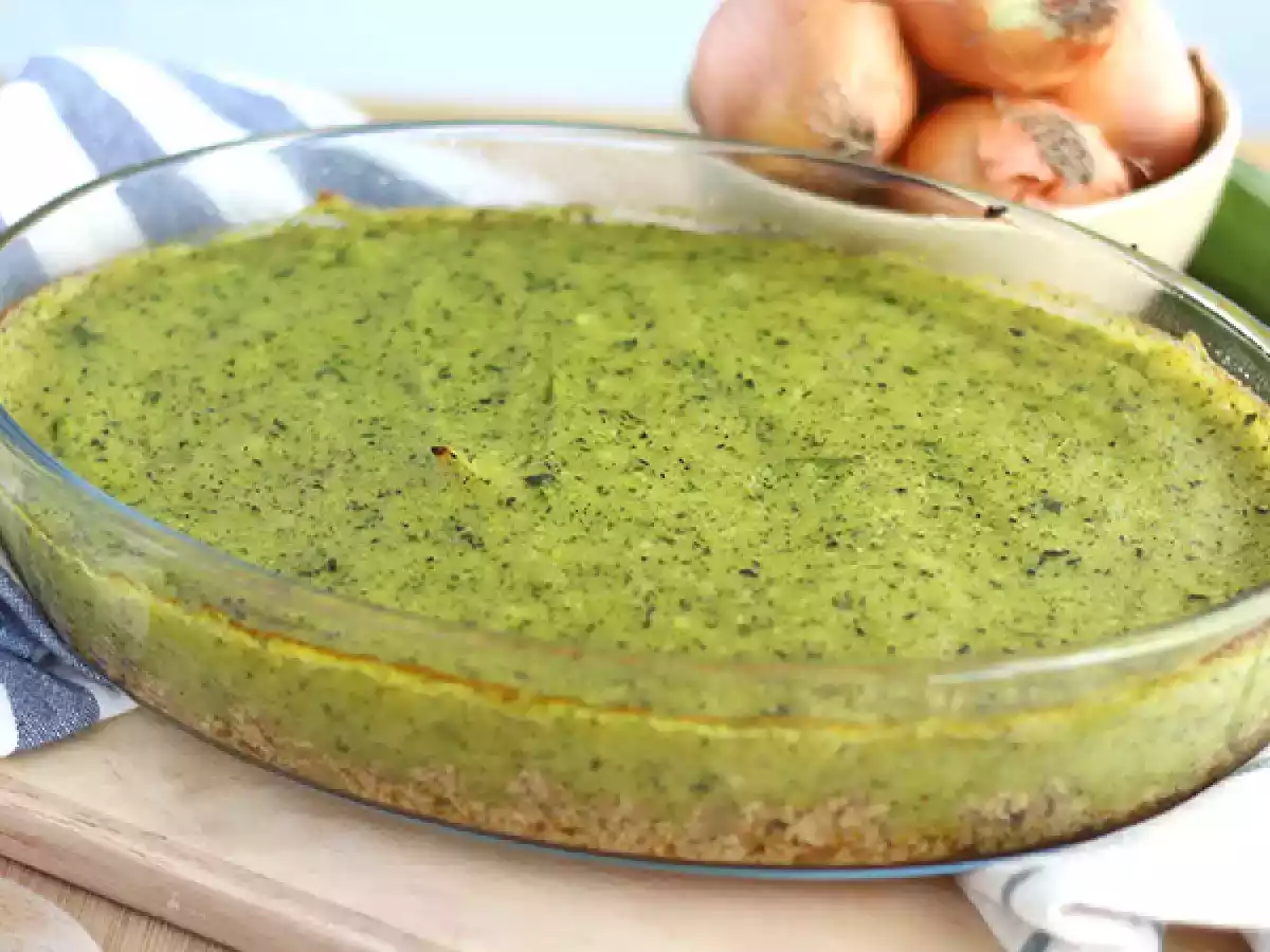 Veganský hrachový koláč s cuketou a tofu