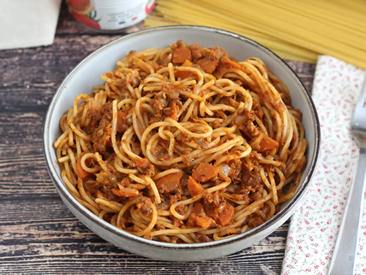 Vegetariánská boloňská omáčka ke špagetám! - foto 3
