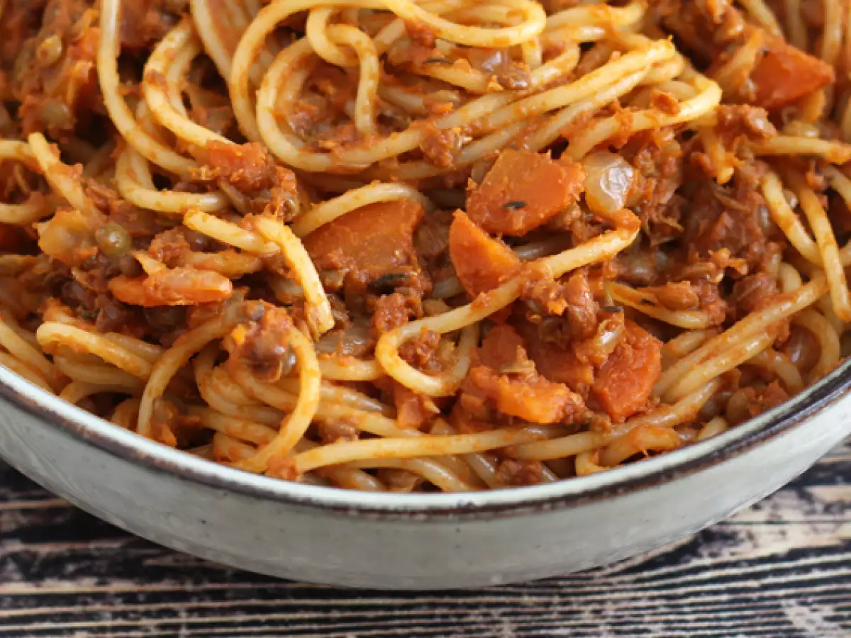 Vegetariánská boloňská omáčka ke špagetám! - foto 4