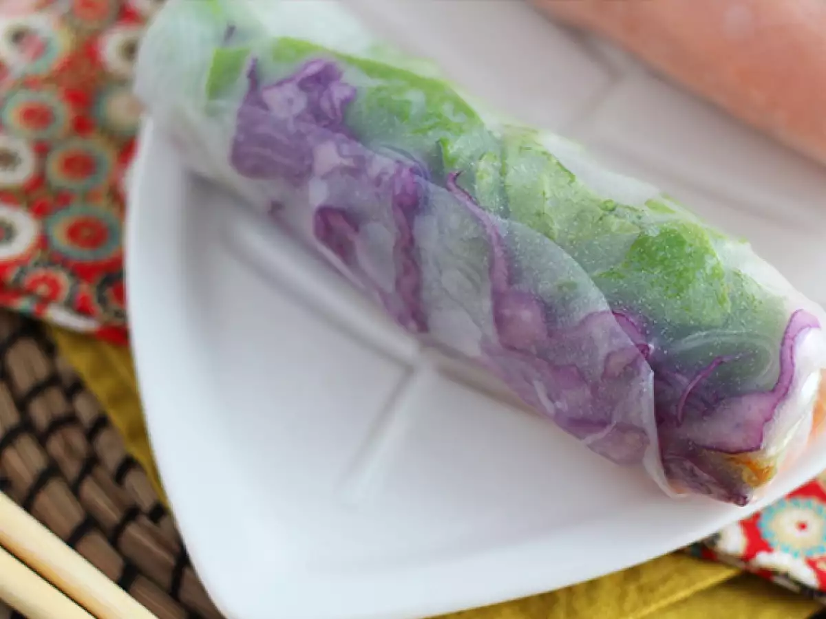 Vegetariánské jarní závitky s červeným zelím a batáty - foto 4