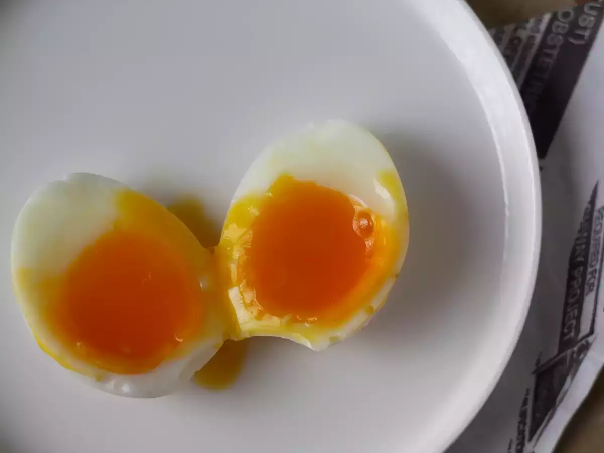 Vejce na měkko ve fritéze Air Fryer, spolehlivý tip pro dokonalou přípravu! - foto 3