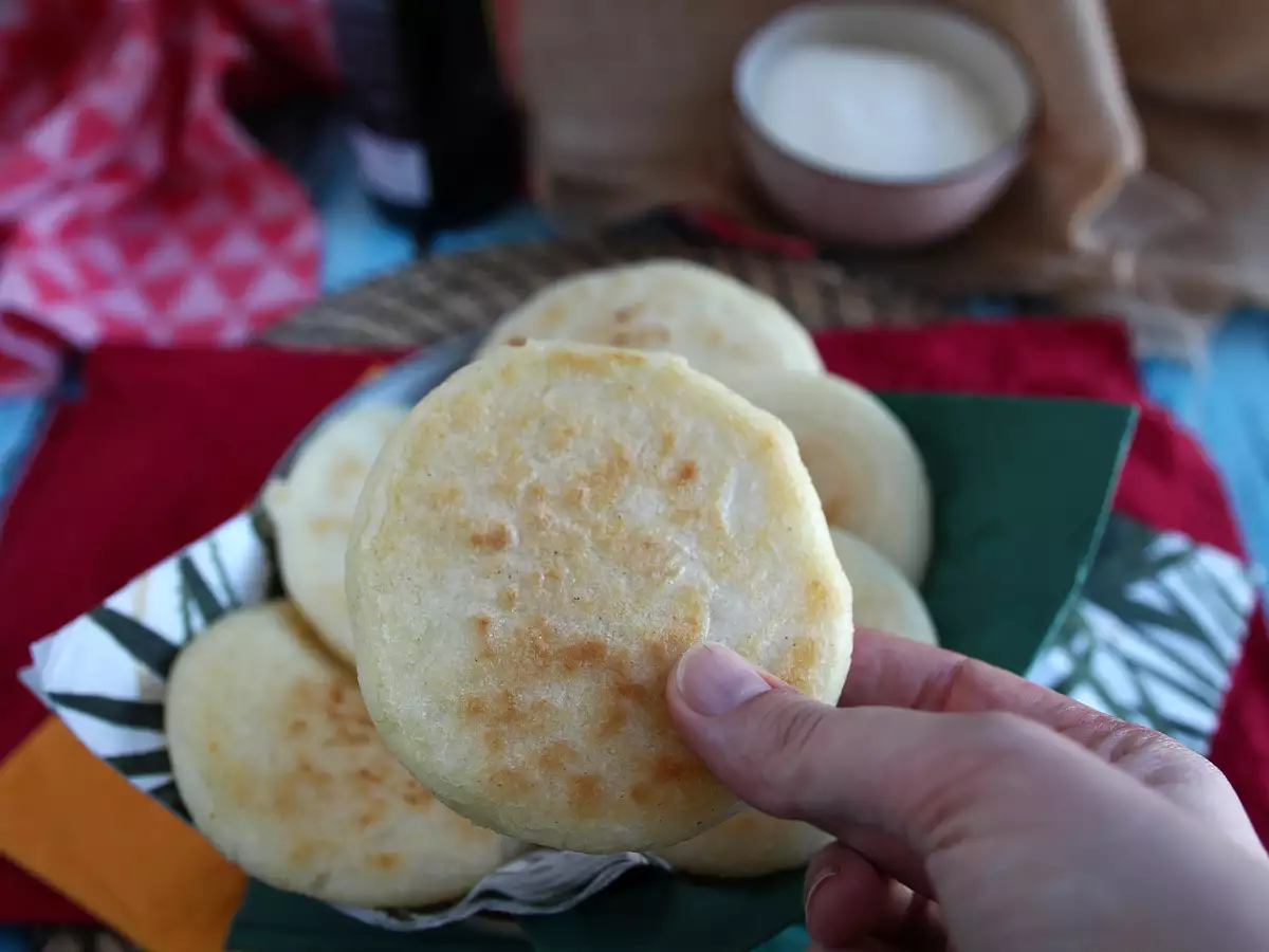 Venezuelské arepy: bezlepkové placky z pouhých 3 ingrediencí - foto 2