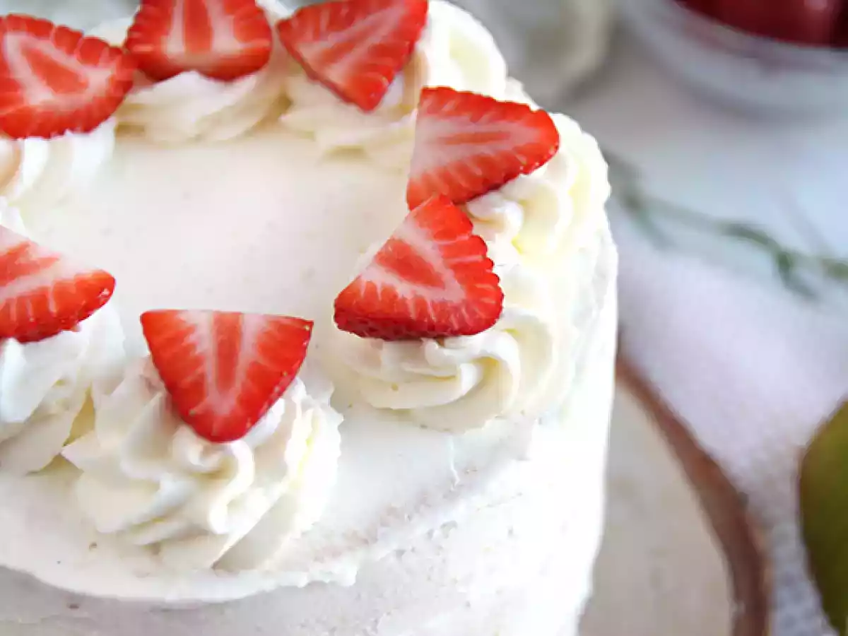 Vrstvený dort s jahodami a mascarpone krémem - foto 4