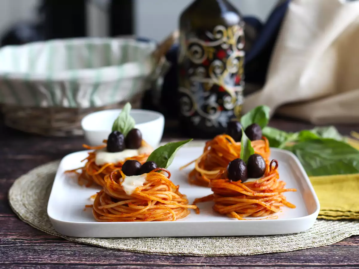 Zapečená špagetová hnízda: snadný a chutný recept - foto 3